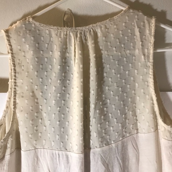 Anthropologie tank one September top size M cream beaded embroidered top… - Picture 7 of 7